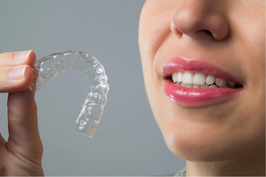 What are braces and how do invisible braces differ?
